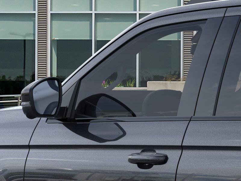 new 2025 Ford Expedition car, priced at $85,280