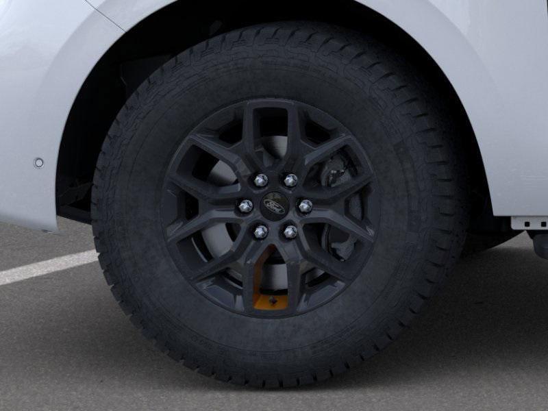 new 2025 Ford Expedition car, priced at $84,785