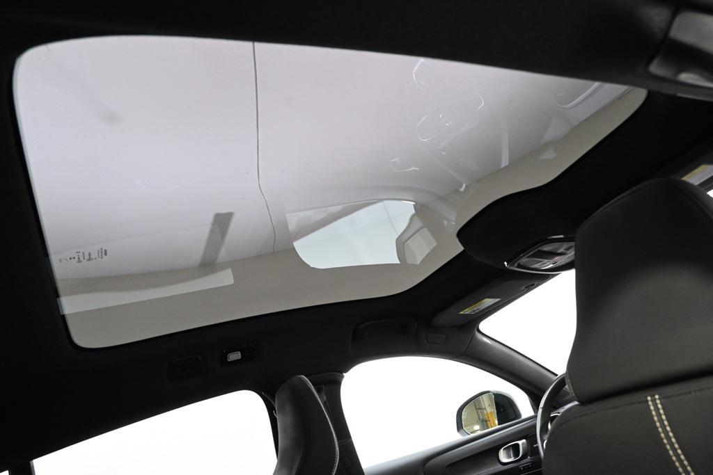 used 2023 Volvo C40 Recharge Pure Electric car, priced at $27,600