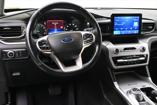 used 2022 Ford Explorer car, priced at $31,012