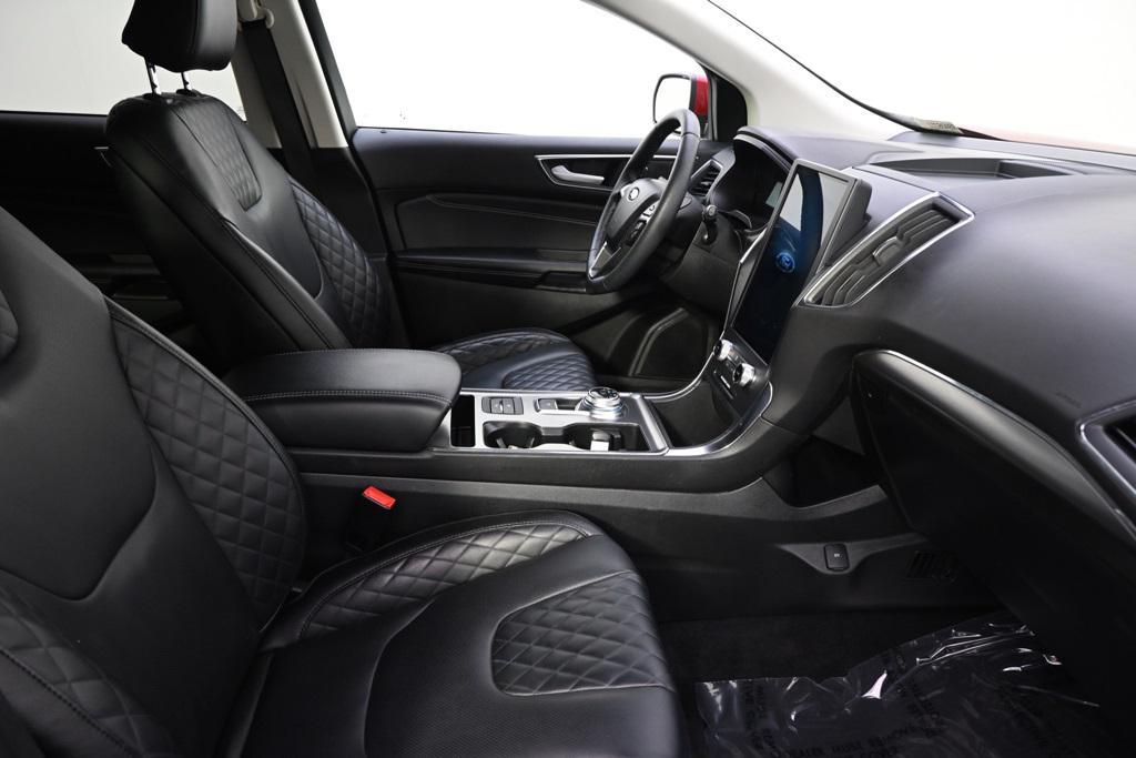 used 2024 Ford Edge car, priced at $25,698