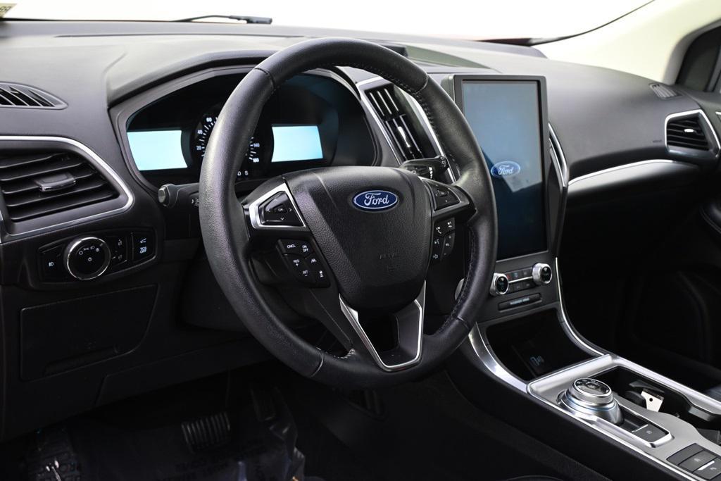 used 2024 Ford Edge car, priced at $25,698