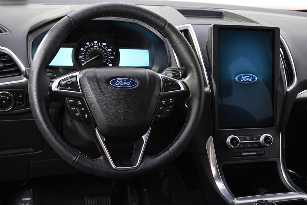 used 2024 Ford Edge car, priced at $25,698
