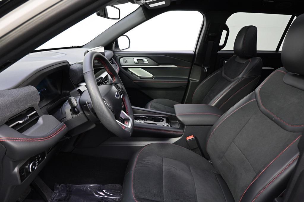 new 2025 Ford Explorer car, priced at $67,845