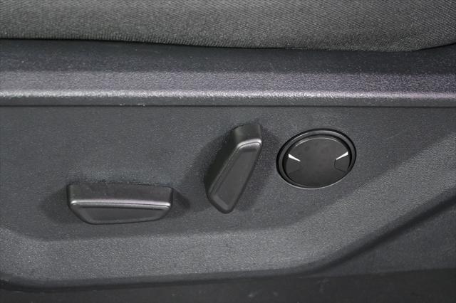 new 2025 Ford F-150 car, priced at $58,049