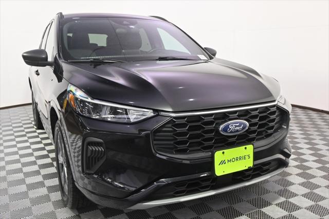 used 2023 Ford Escape car, priced at $23,418