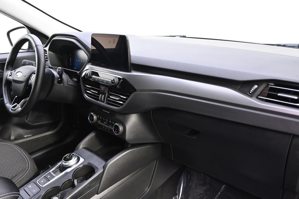 used 2024 Ford Escape car, priced at $25,289
