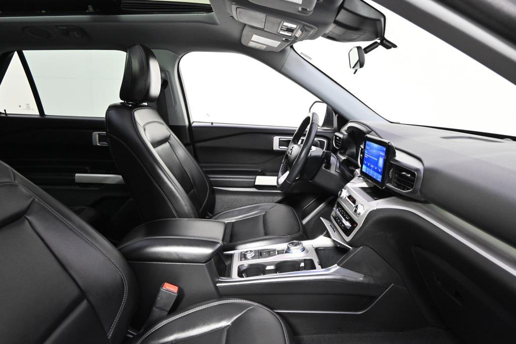 used 2022 Ford Explorer car, priced at $30,498