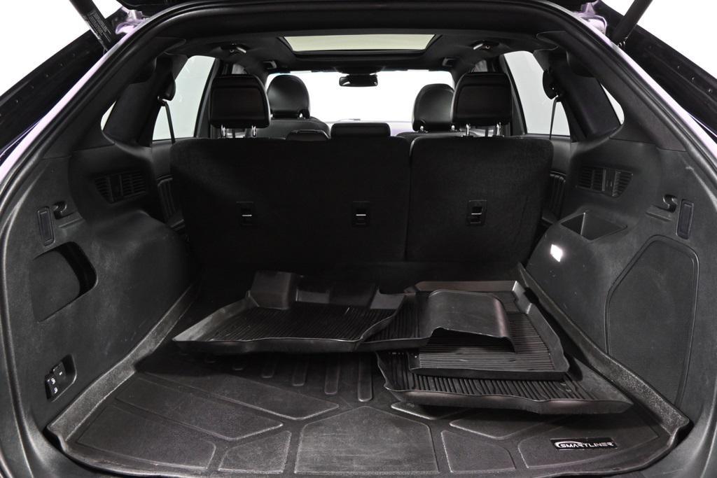 used 2019 Ford Edge car, priced at $15,998