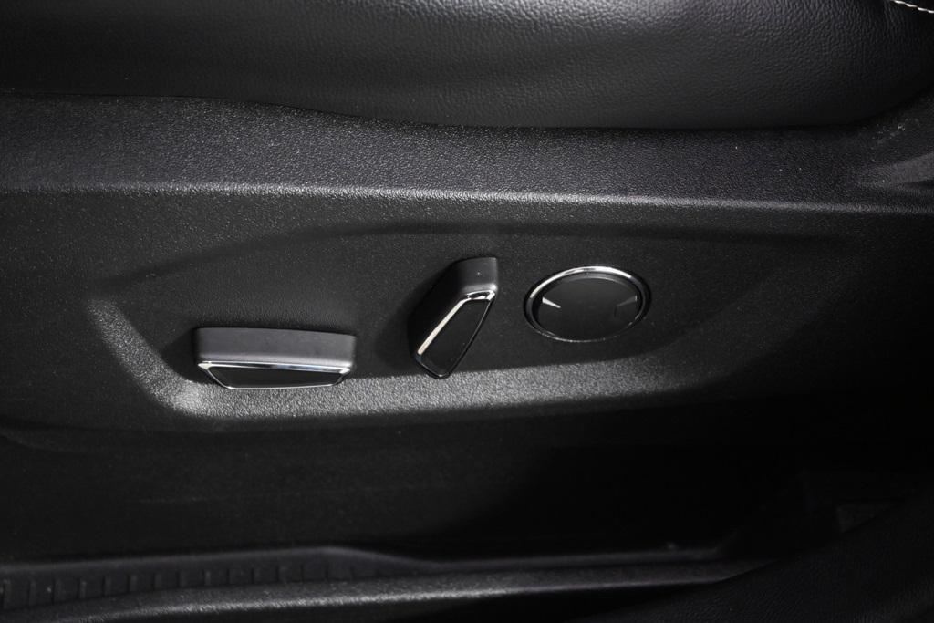used 2019 Ford Edge car, priced at $15,998