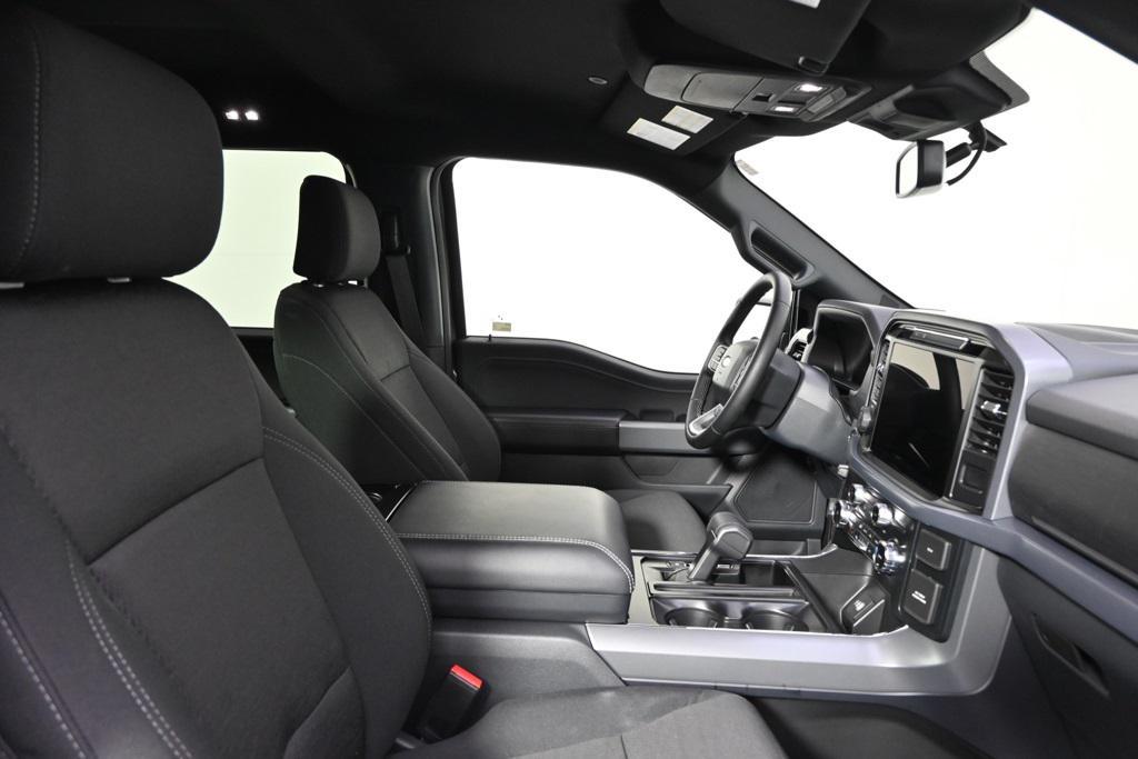 new 2025 Ford F-150 car, priced at $55,256