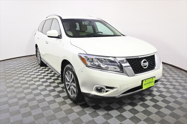 used 2016 Nissan Pathfinder car, priced at $11,988