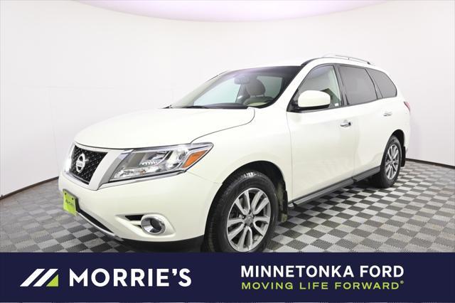 used 2016 Nissan Pathfinder car, priced at $11,988