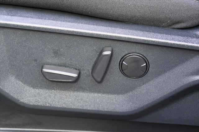 new 2025 Ford F-150 car, priced at $58,553