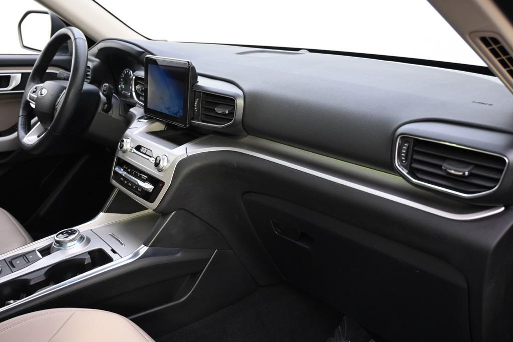 used 2022 Ford Explorer car, priced at $29,798