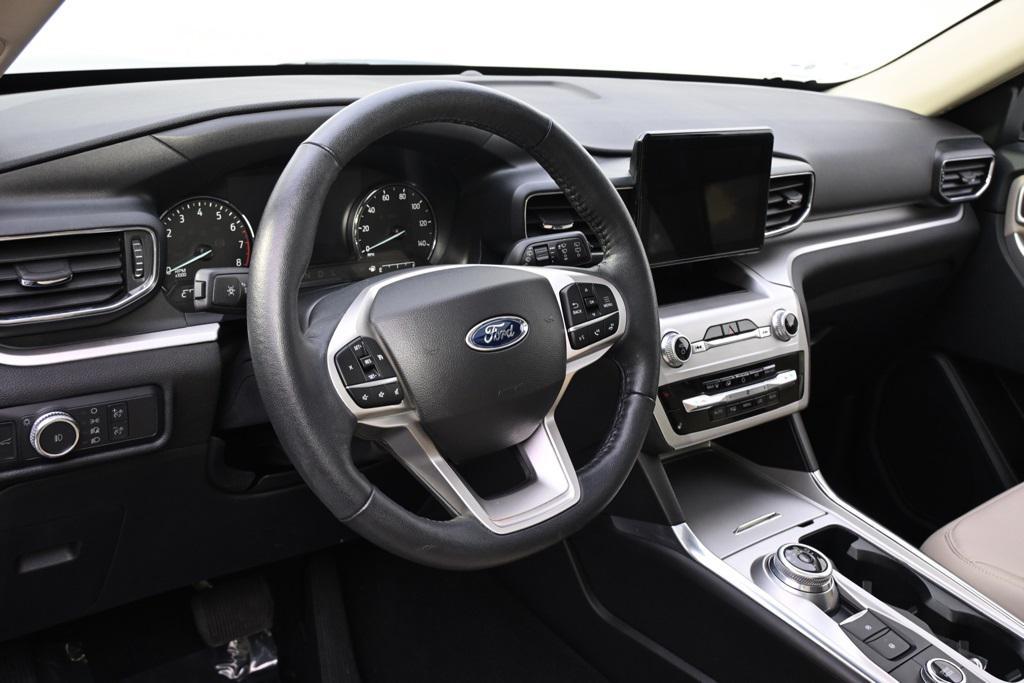 used 2022 Ford Explorer car, priced at $29,798
