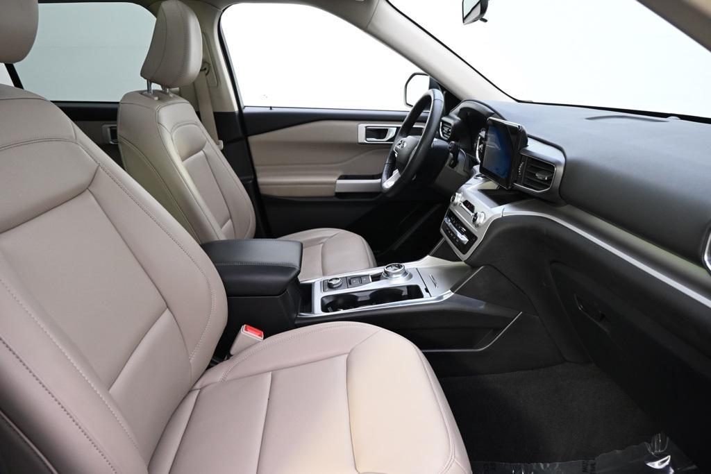 used 2022 Ford Explorer car, priced at $29,798