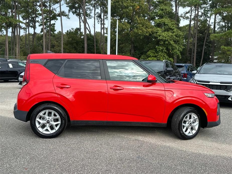 used 2022 Kia Soul car, priced at $17,980