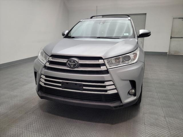 used 2018 Toyota Highlander car, priced at $23,995