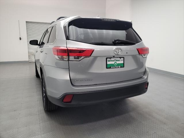 used 2018 Toyota Highlander car, priced at $23,995