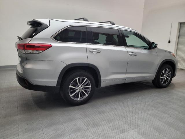 used 2018 Toyota Highlander car, priced at $23,995