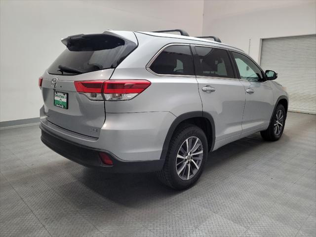 used 2018 Toyota Highlander car, priced at $23,995