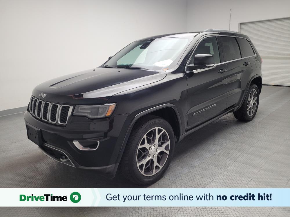 used 2018 Jeep Grand Cherokee car, priced at $16,895