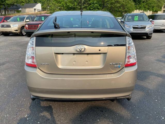 used 2007 Toyota Prius car, priced at $7,990