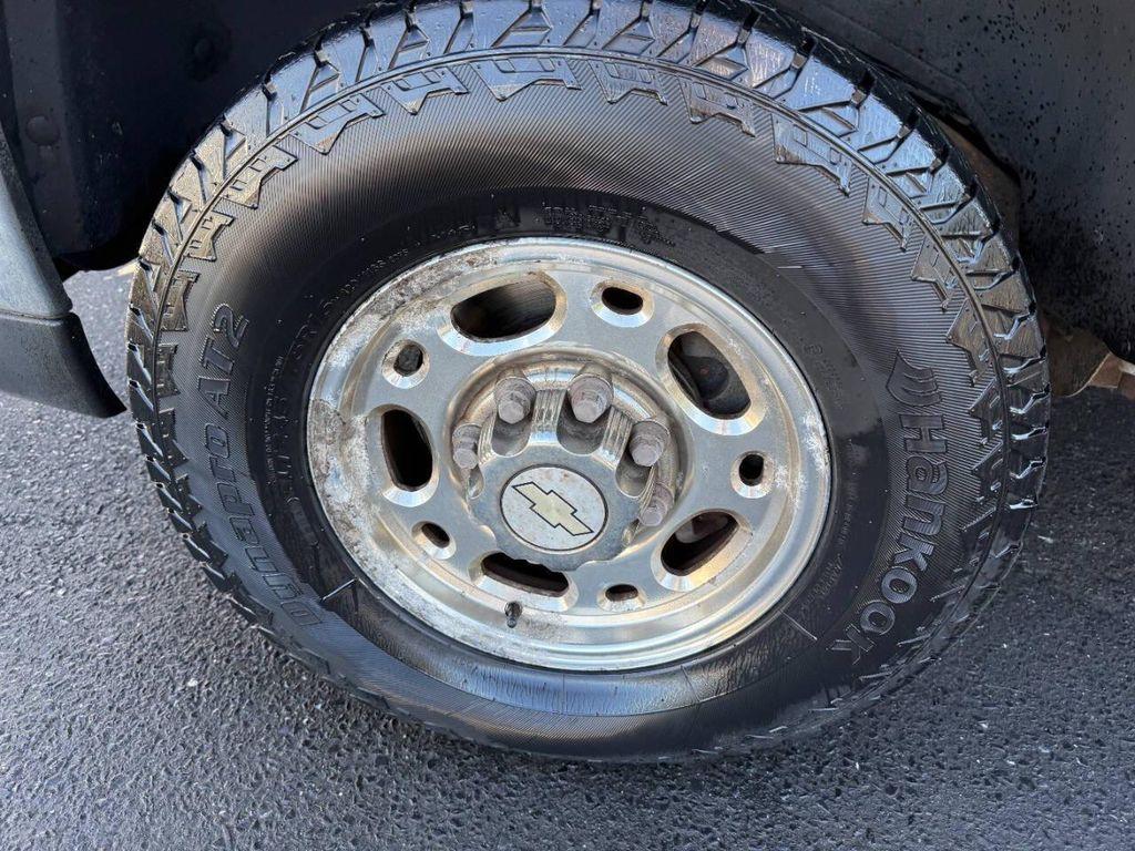 used 2006 Chevrolet Silverado 2500 car, priced at $4,990