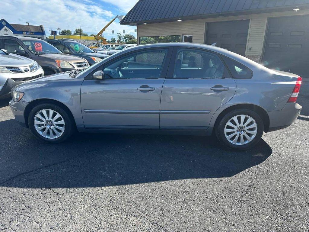 used 2004 Volvo S40 car, priced at $5,990