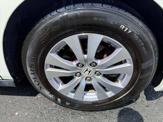 used 2015 Honda Odyssey car, priced at $13,990