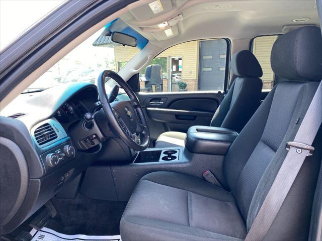 used 2010 Chevrolet Suburban car, priced at $12,990