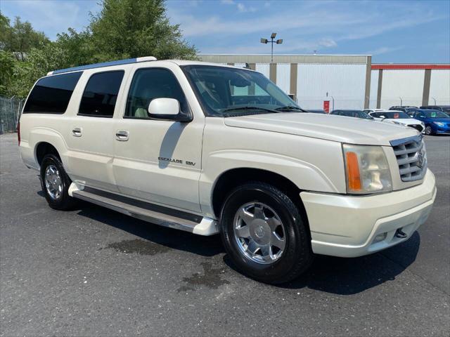 used 2006 Cadillac Escalade ESV car, priced at $7,990