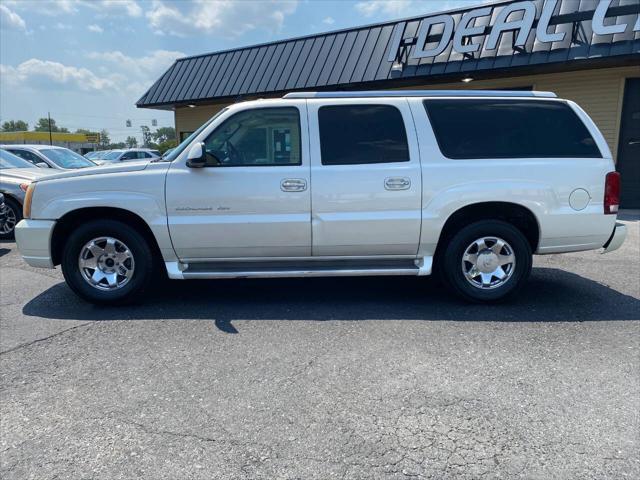 used 2006 Cadillac Escalade ESV car, priced at $7,990