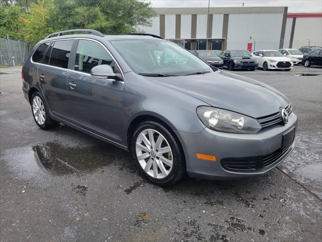 used 2013 Volkswagen Jetta SportWagen car, priced at $10,990