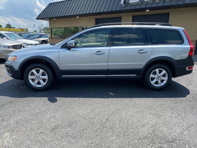 used 2008 Volvo XC70 car, priced at $13,990