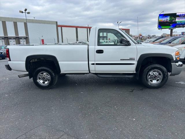 used 2004 GMC Sierra 2500 car, priced at $14,990