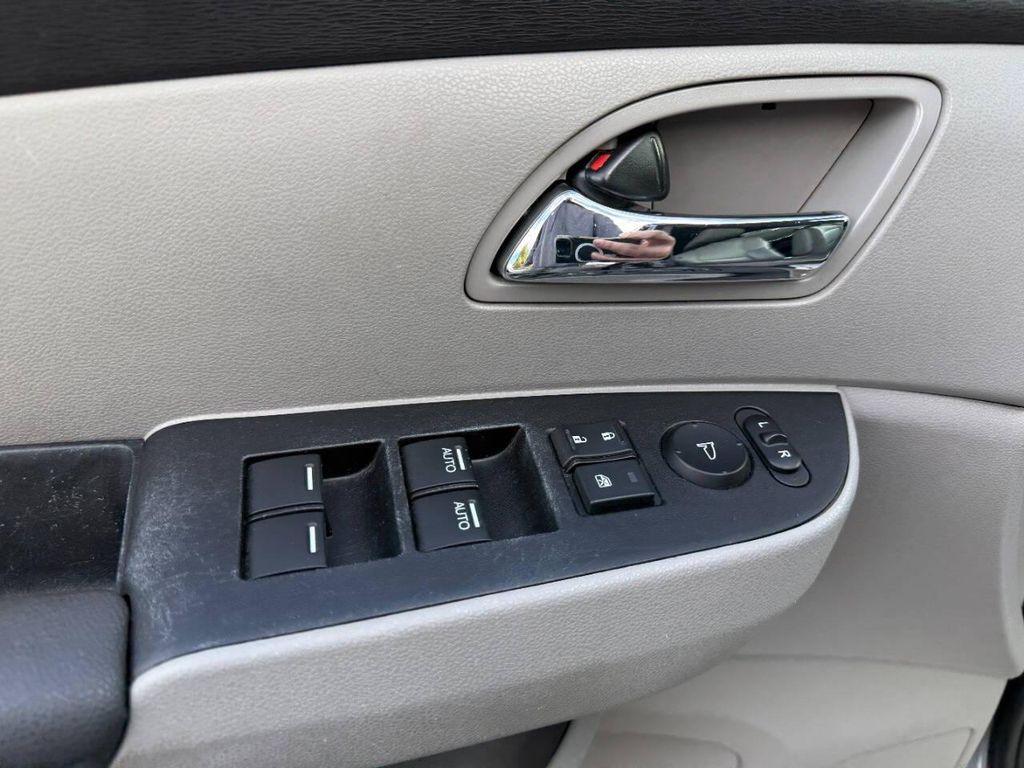 used 2014 Honda Odyssey car, priced at $12,990