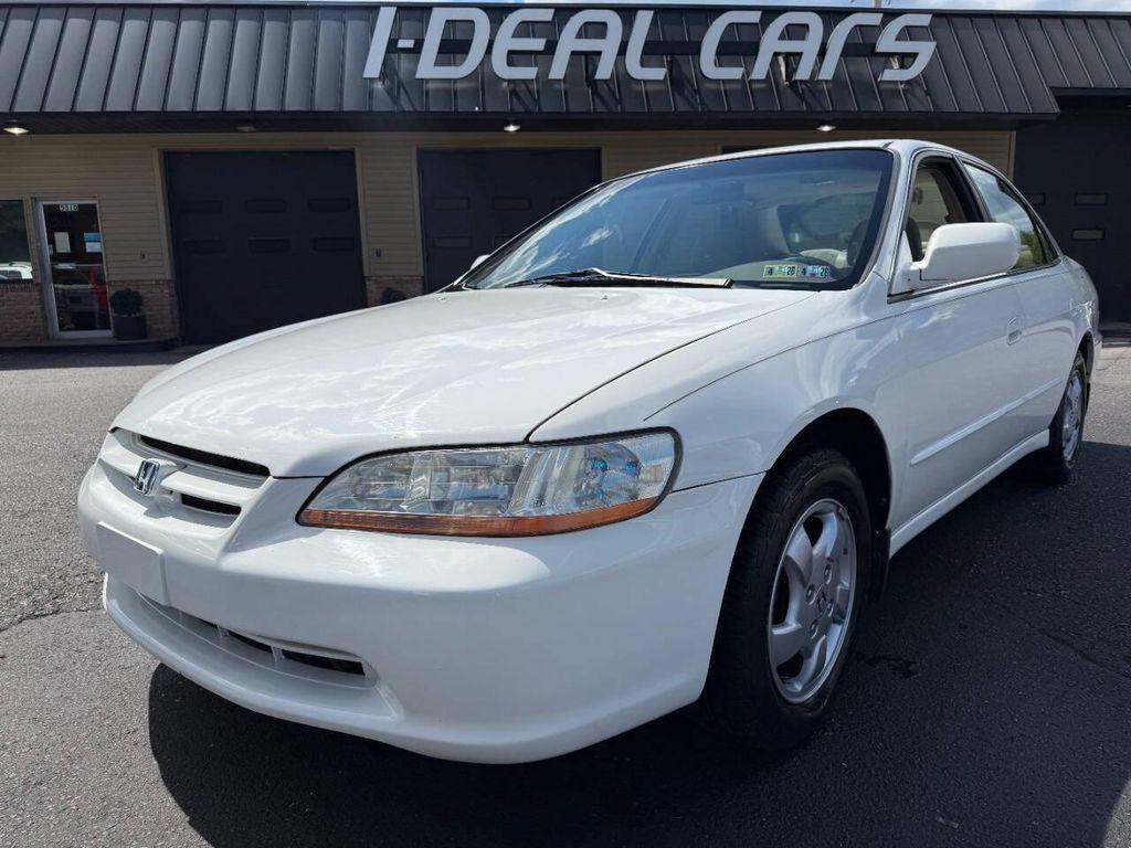 used 2000 Honda Accord car, priced at $3,990