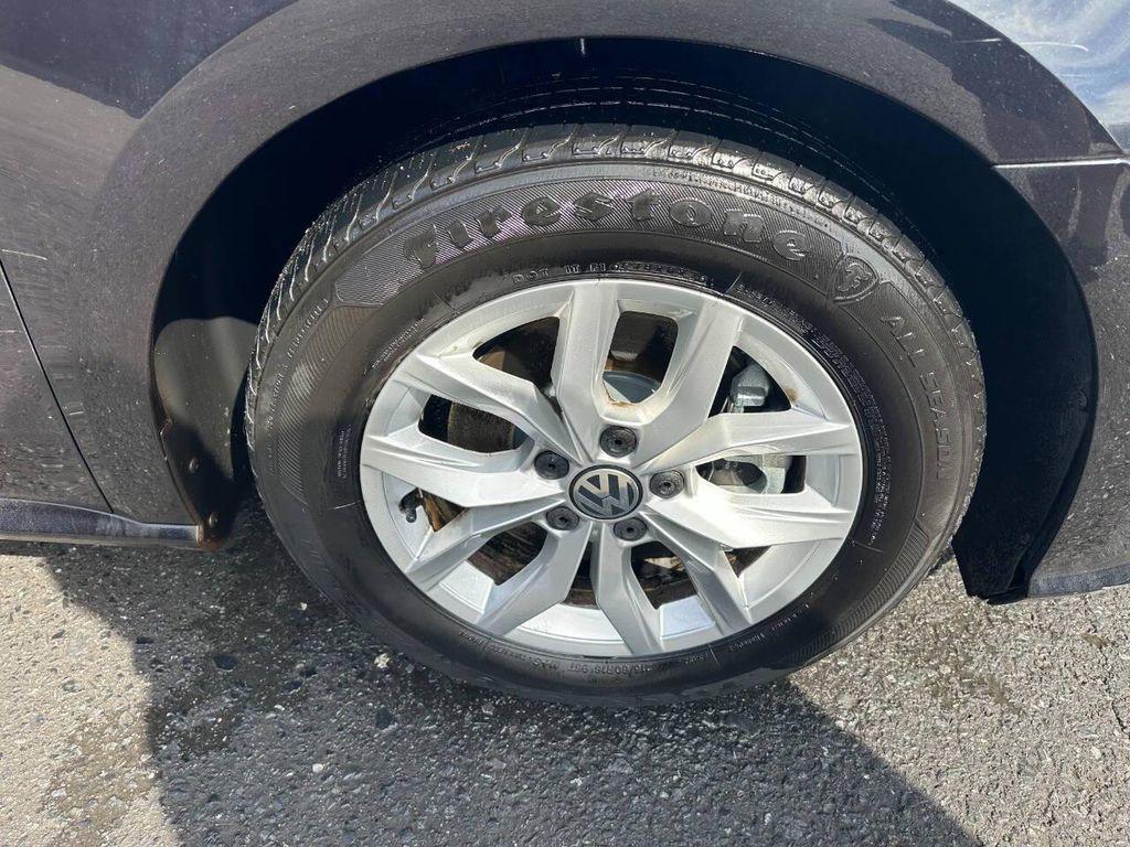 used 2018 Volkswagen Passat car, priced at $11,960