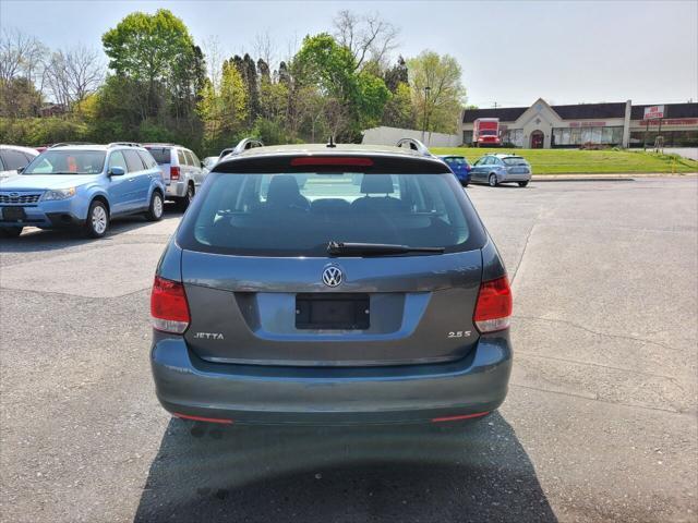 used 2010 Volkswagen Jetta car, priced at $6,990