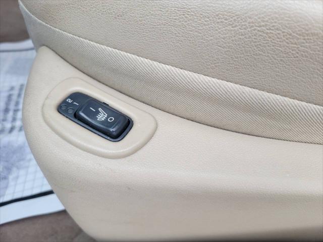 used 2009 Saturn Aura car, priced at $7,990