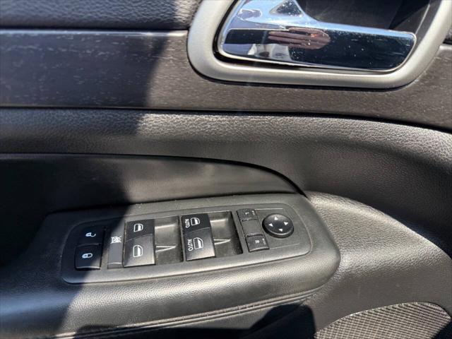 used 2018 Jeep Grand Cherokee car, priced at $9,990