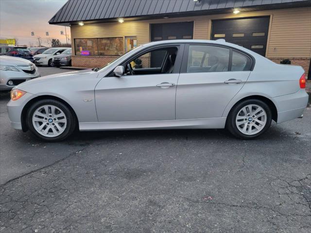 used 2007 BMW 328 car, priced at $8,500