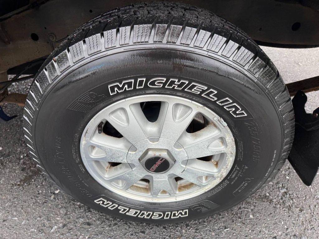 used 2003 GMC Sonoma car, priced at $6,990