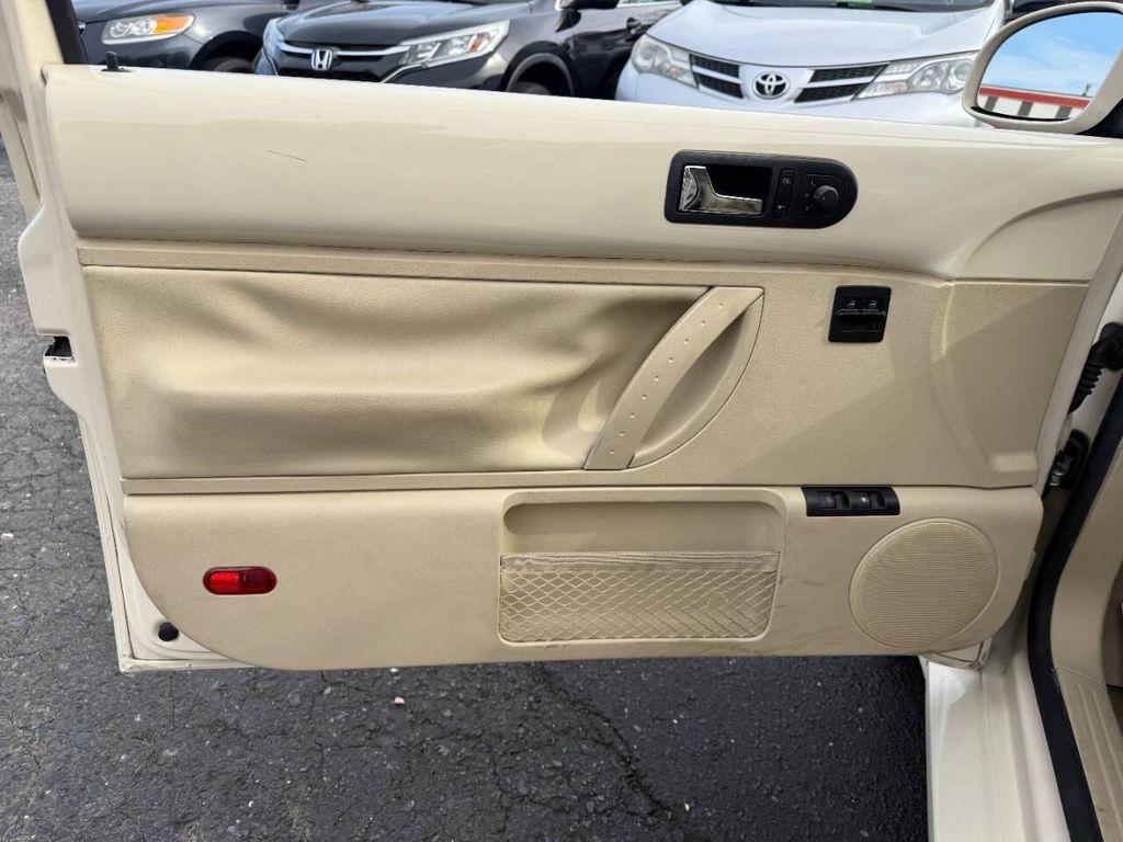 used 2007 Volkswagen New Beetle car, priced at $5,990