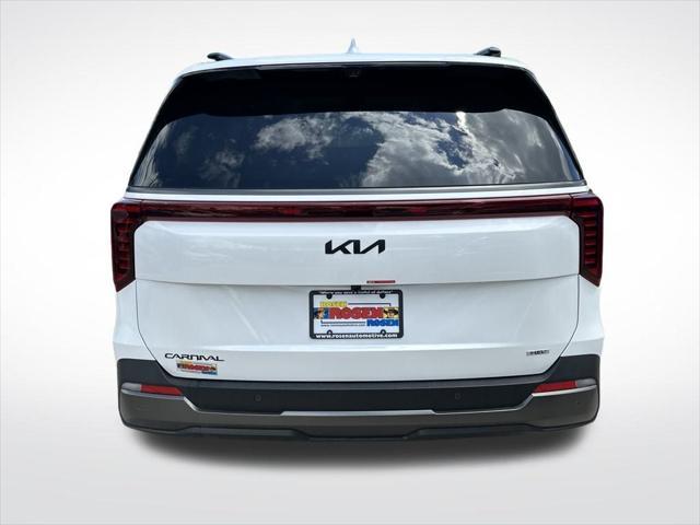 new 2025 Kia Carnival Hybrid car, priced at $55,873