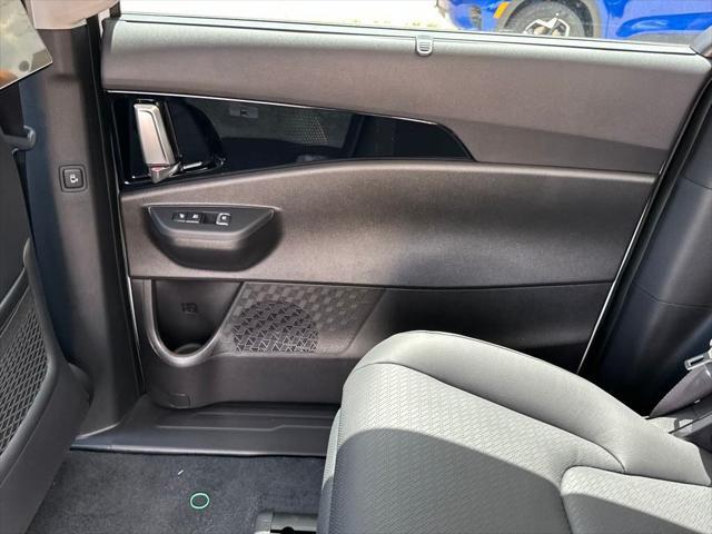 new 2025 Kia Carnival Hybrid car, priced at $55,873
