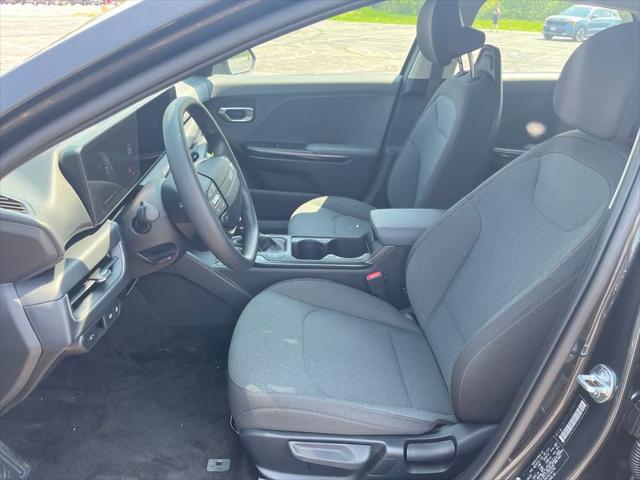 new 2025 Kia K4 car, priced at $23,343