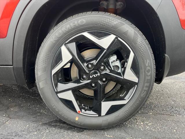 new 2025 Kia Seltos car, priced at $27,093